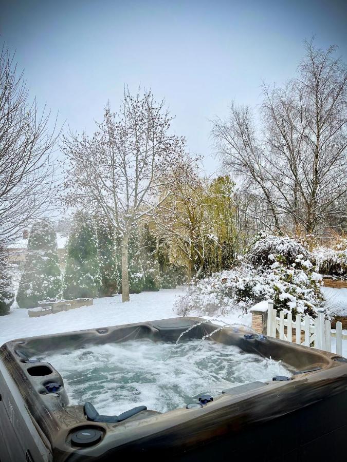 Villa 200M2 Avec Piscine Chauffee & Spa & Sauna & Kota-Grill Laval-sur-Vologne Exterior photo